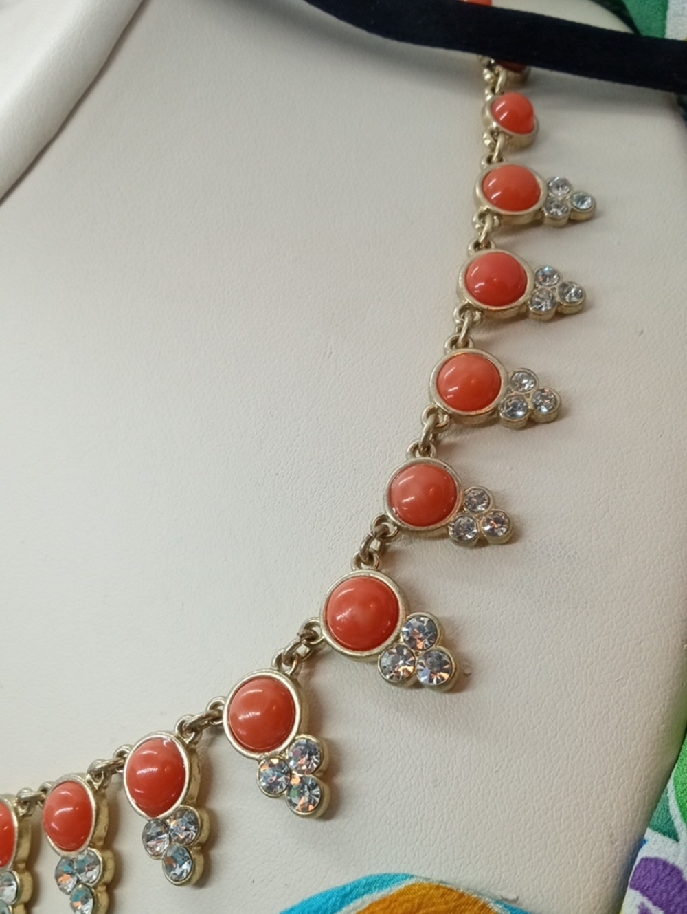 LOFT SMALL CABACHON NECKLACE - Picture 4 of 9